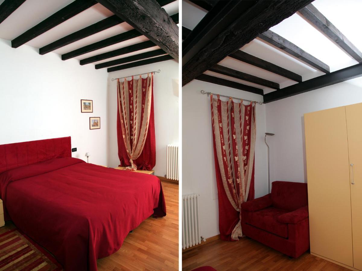フェラーラ Il Sipario Bed & Breakfast エクステリア 写真